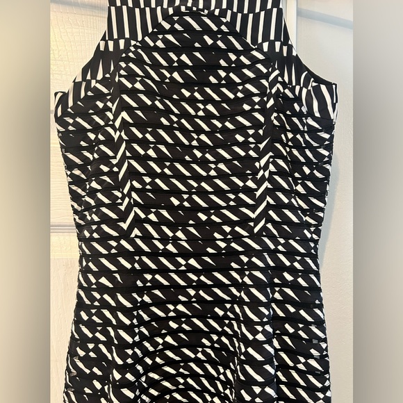 Parker Black & White A-Line Mini Dress. NWT. Size Small - Picture 4 of 14